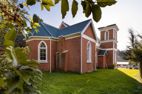 Photo of property in 15 Lawrence Street, Havelock, 7100