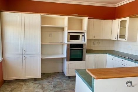 Photo of property in 98 Forbury Road, Saint Clair, Dunedin, 9012