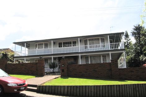 Photo of property in 14 Vista Place, Kawaha Point, Rotorua, 3010