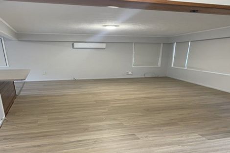 Photo of property in 67 Riverpark Crescent, Henderson, Auckland, 0610