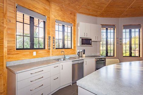 Photo of property in 6 Toe Toe Lane, Ohakune, 4625