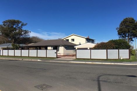 Photo of property in 105a North Belt, Lincoln, 7608