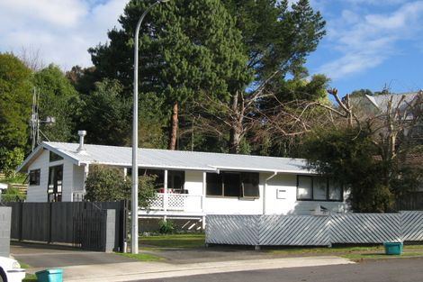 Photo of property in 15 Esmae Place, Dinsdale, Hamilton, 3204