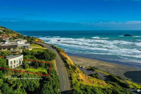 Photo of property in 40 Waitea Road, Muriwai, Waimauku, 0881
