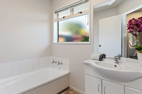 Photo of property in 21 Rempstone Drive, Halswell, Christchurch, 8025