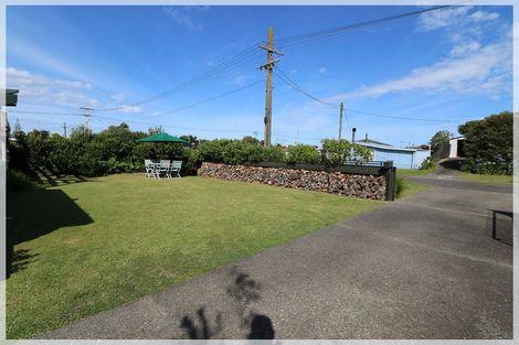 Photo of property in 13 Te Awa Street, Foxton Beach, Foxton, 4815