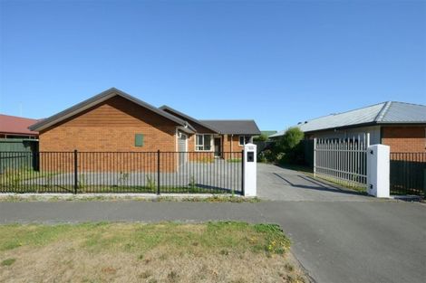 Photo of property in 169 Saint Johns Street, Bromley, Christchurch, 8062