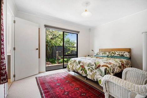 Photo of property in 2/227 Shirley Road, Papatoetoe, Auckland, 2025