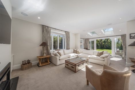 Photo of property in 6 Weka Street, Fendalton, Christchurch, 8041