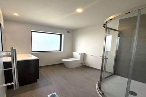 Photo of property in 3/49 Sunnyside Road, Sunnyvale, Auckland, 0612
