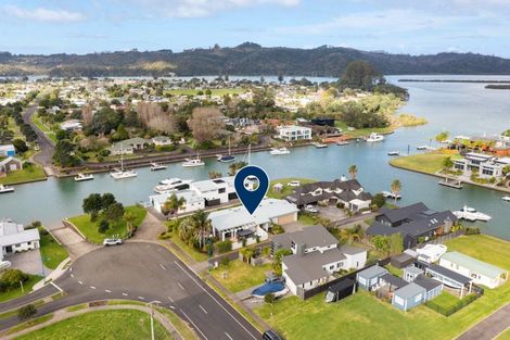 Photo of property in 143a South Highway West, Whitianga, 3510