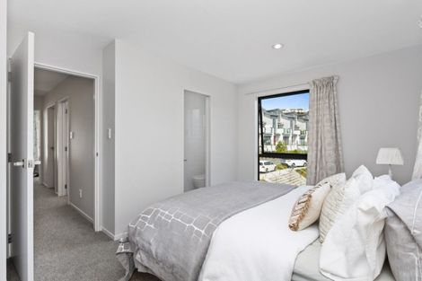 Photo of property in 13 Makamaka Lane, Albany Heights, Auckland, 0632