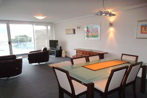 Photo of property in Aqua, 5/74 Oriental Parade, Oriental Bay, Wellington, 6011