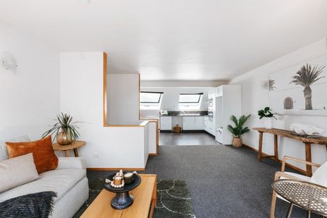 Photo of property in 62f Maunganui Road, Mount Maunganui, 3116
