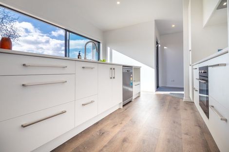 Photo of property in 24 One Haruru Street, Cambridge, 3493