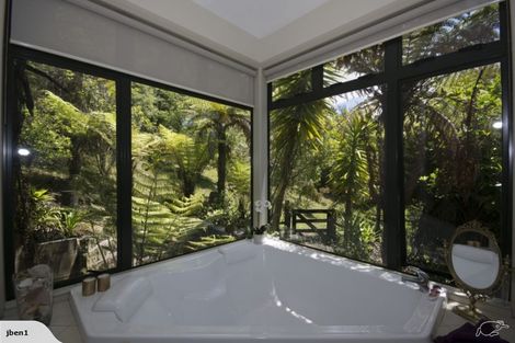 Photo of property in 51 Rewa Rewa Valley, Tairua, 3508