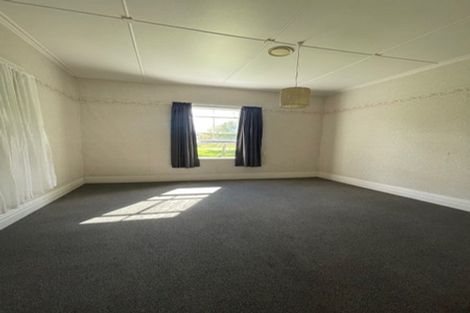 Photo of property in 76 Takapau Road, Tolaga Bay, 4077