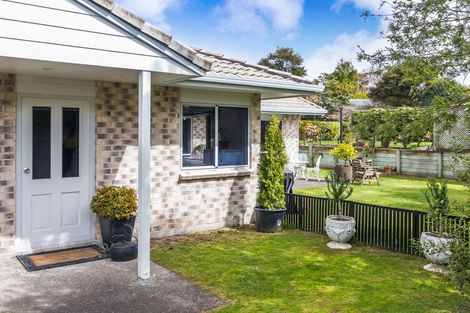 Photo of property in 2/24 Robinson Terrace, Rangatira Park, Taupo, 3330