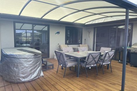 Photo of property in 46 Oreti Crescent, Papamoa Beach, Papamoa, 3118