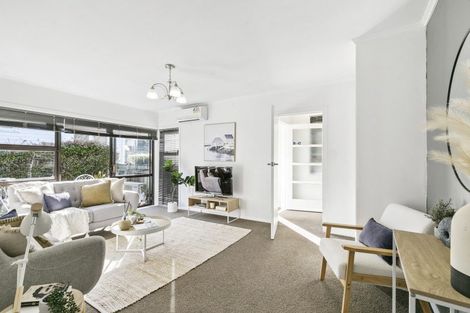 Photo of property in 11b Greer Crescent, Tawa, Wellington, 5028