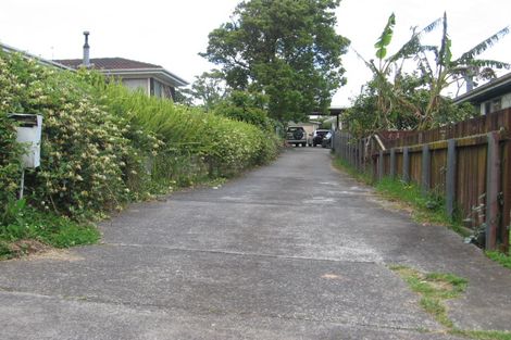 Photo of property in 6 Caringbah Drive, Papatoetoe, Auckland, 2025