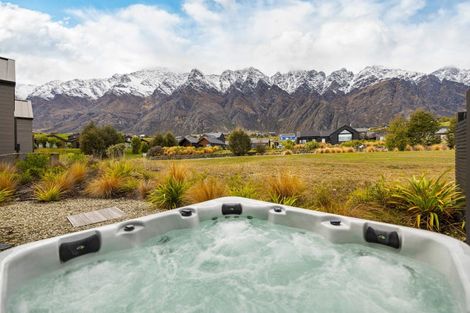 Photo of property in 3a Rannoch Drive, Jacks Point, Queenstown, 9371