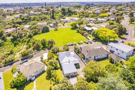 Photo of property in 7 East Way, Durie Hill, Whanganui, 4500