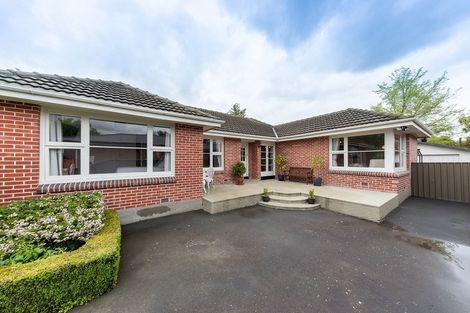 Photo of property in 21 Greenwood Close, Mairehau, Christchurch, 8013