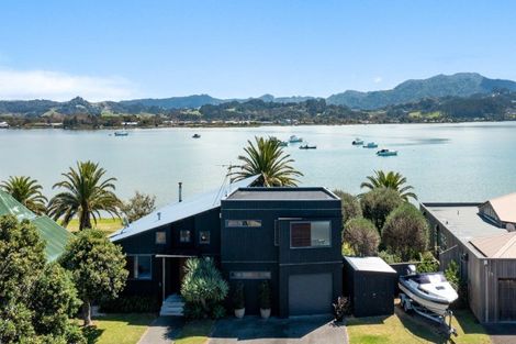 Photo of property in 177 Omaha Drive, Omaha, 0986