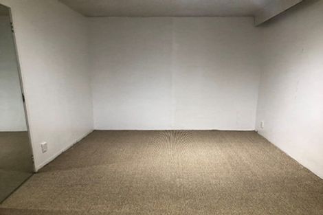 Photo of property in 66b Clovelly Road, Bucklands Beach, Auckland, 2012