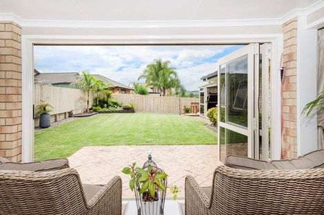 Photo of property in 8 Parkhaven Drive, Rosehill, Papakura, 2113