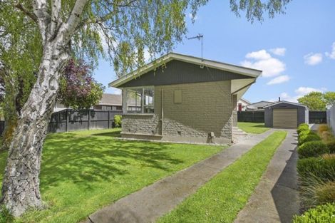 Photo of property in 17 Claymore Street, Woolston, Christchurch, 8062