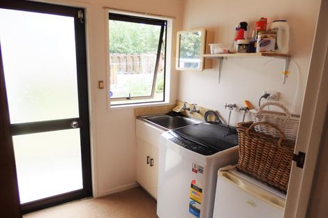 Photo of property in 66 Byron Street, Leamington, Cambridge, 3432