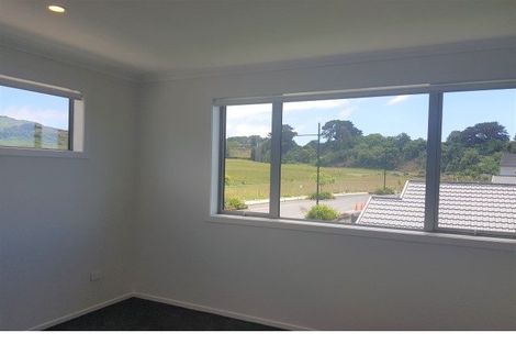 Photo of property in 58 Pateke Drive, Kenepuru, Porirua, 5022