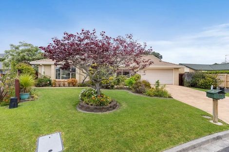 Photo of property in 37 Motutapu Avenue, Manly, Whangaparaoa, 0930