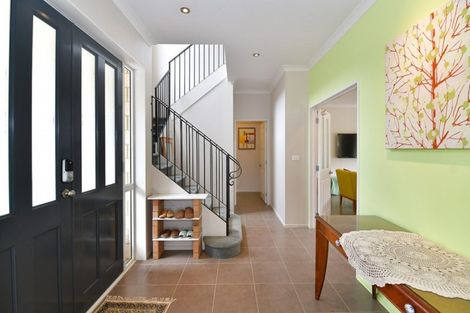 Photo of property in 1034 Peak Road, Helensville, 0875