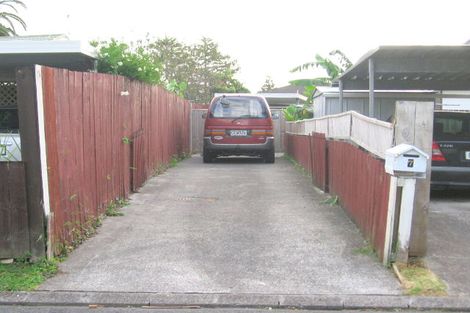 Photo of property in 7 Glen Close, Glen Eden, Auckland, 0602