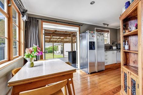 Photo of property in 7 Armitage Place, Fairfield, Hamilton, 3214