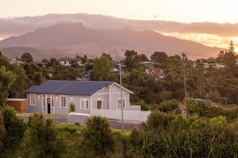 Photo of property in 12a Primrose Street, Raglan, 3225