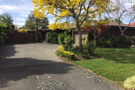 Photo of property in 34 Regency Crescent, Redwood, Christchurch, 8051