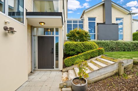 Photo of property in 9 Holyport Close, Fairfield, Dunedin, 9018