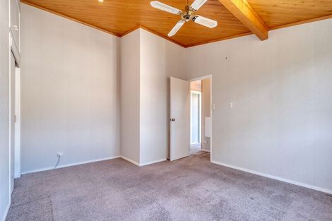 Photo of property in 71 Cable Bay Block Road, Cable Bay, 0420