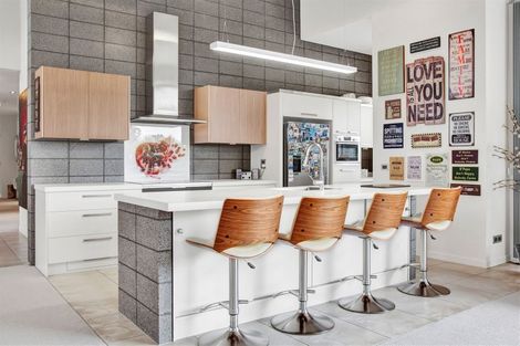 Photo of property in 45 Links Drive, Waiwhakaiho, New Plymouth, 4312