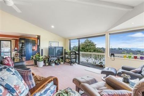 Photo of property in 54 Brightside Road, Stanmore Bay, Whangaparaoa, 0932