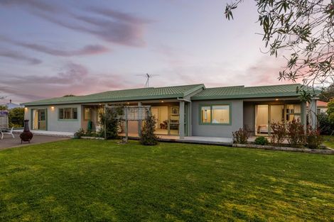 Photo of property in 106 Matakana Valley Road, Matakana, Warkworth, 0985