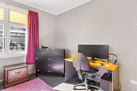 Photo of property in 30 Parsonage Road, Waimate, 7924