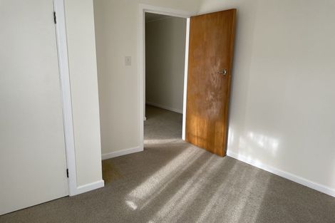 Photo of property in 98 Oakdale Road, Mount Roskill, Auckland, 1041