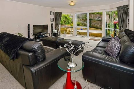 Photo of property in 130b Lakeside Drive, Orewa, 0931