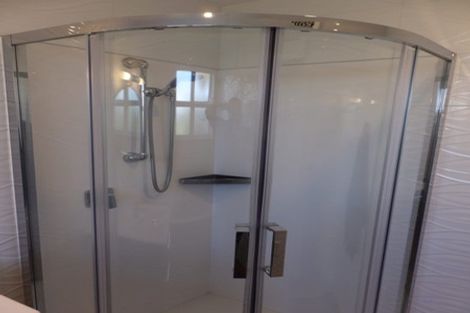 Photo of property in 2/91 Wainui Street, Riccarton, Christchurch, 8041