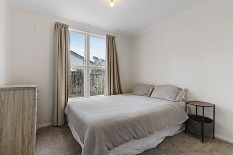 Photo of property in 59 Taurus Crescent, Beach Haven, Auckland, 0626